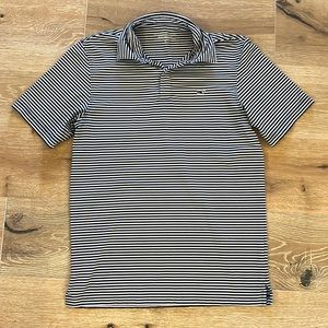 Vineyard Vines Mens performance polo